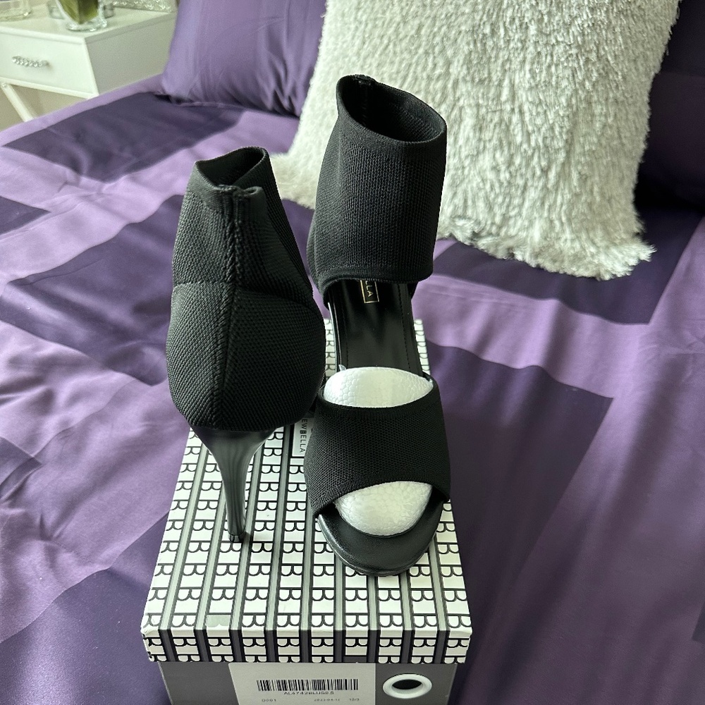 Brand New , New Bella Mousse Fit Women Heel